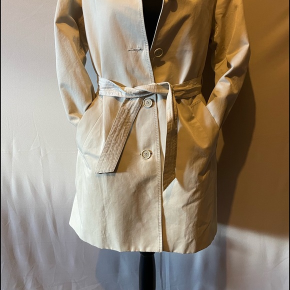 HENNES TRENCH COAT 🧥 - Picture 3 of 10